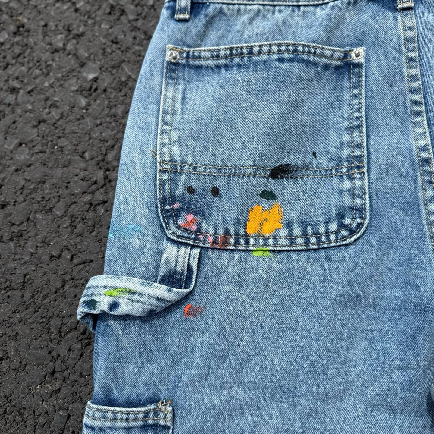 #8163 P250💰 Independent GALLERY DEPT. Vintage splicing loose washed flared jeans - truly restore the ultimate texture of Vintage - original hardware accessories washed and other elevators, QR code analysis are all purchased from the original factory, high degree of restoration, you are welcome to compare the products~ - three-dimensional version loose and comfortable without picking the body shape taller and slimmer factory Seiko original factory quality control same style for men and women can be matched with couples Versatile recommendation Necessary jeans for all seasons -Size: 28 30 32 34 36